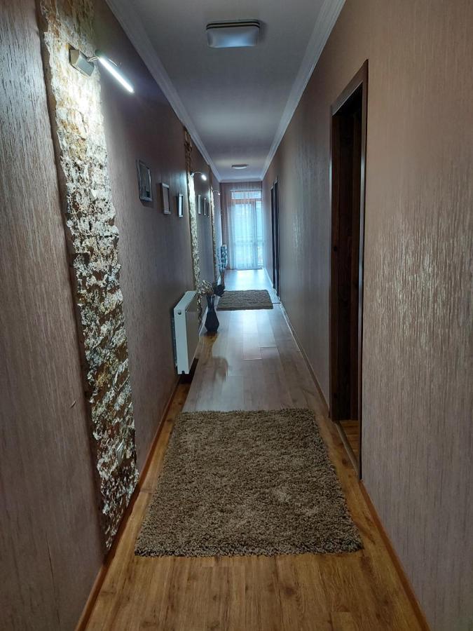 Hotel Golden Star Kazbegi Esterno foto