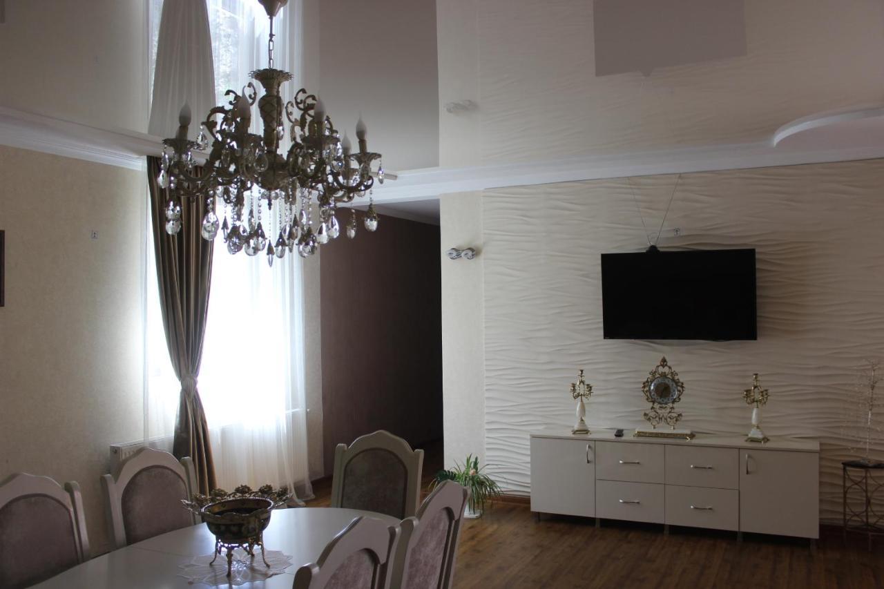 Hotel Golden Star Kazbegi Esterno foto