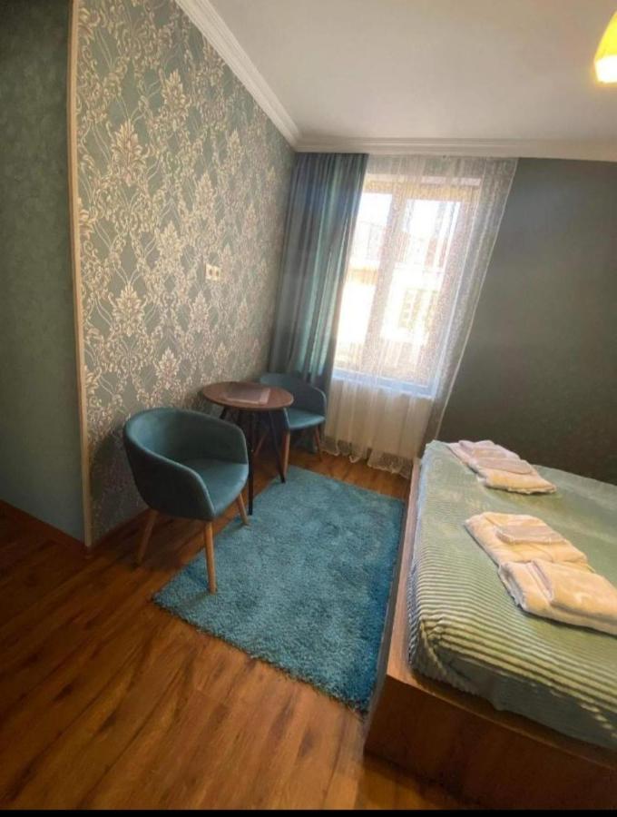 Hotel Golden Star Kazbegi Esterno foto