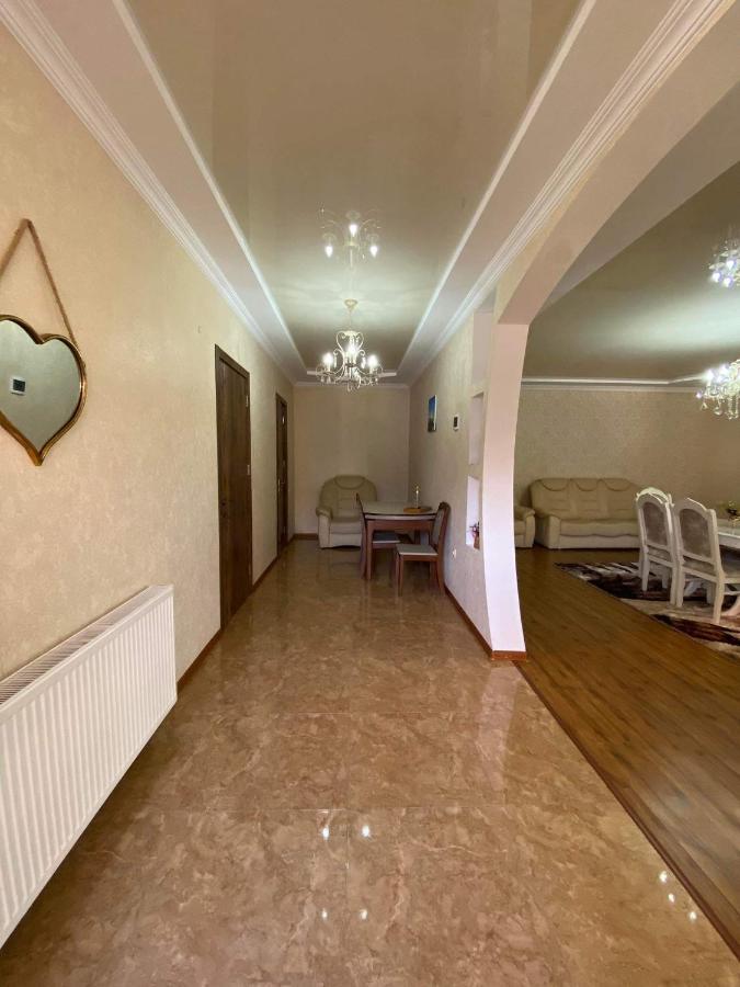 Hotel Golden Star Kazbegi Esterno foto