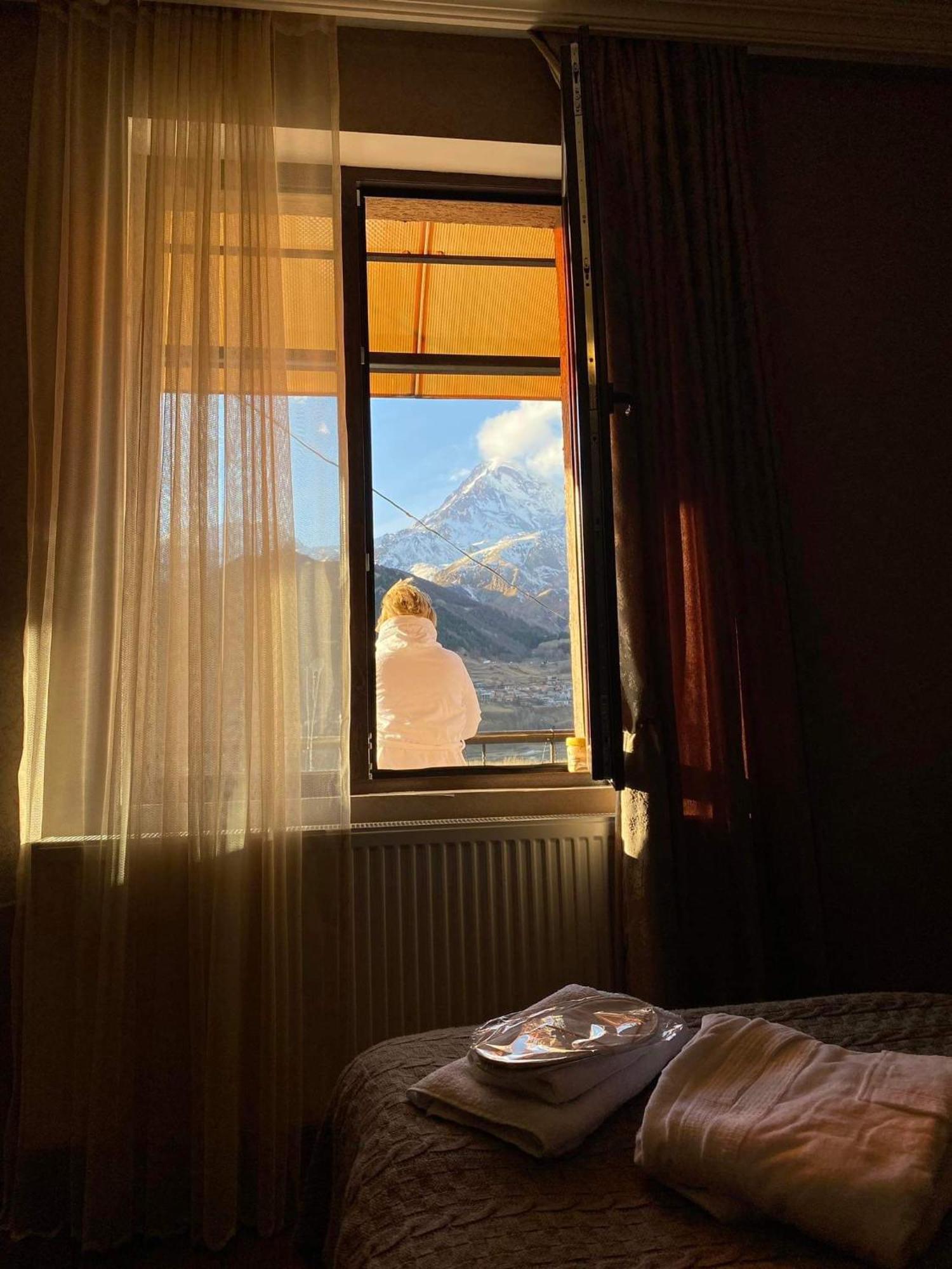 Hotel Golden Star Kazbegi Camera foto