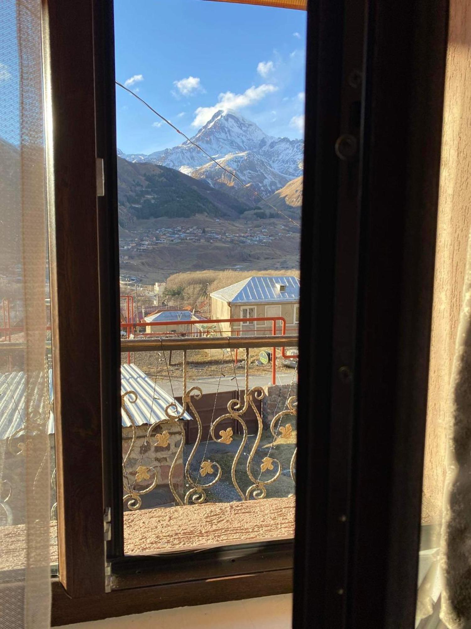 Hotel Golden Star Kazbegi Camera foto